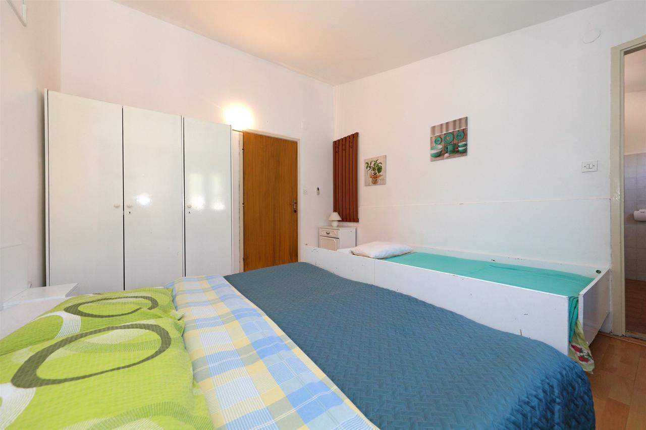 Apartments And Rooms Dragica 斯塔利格拉德-帕克利尼卡 外观 照片