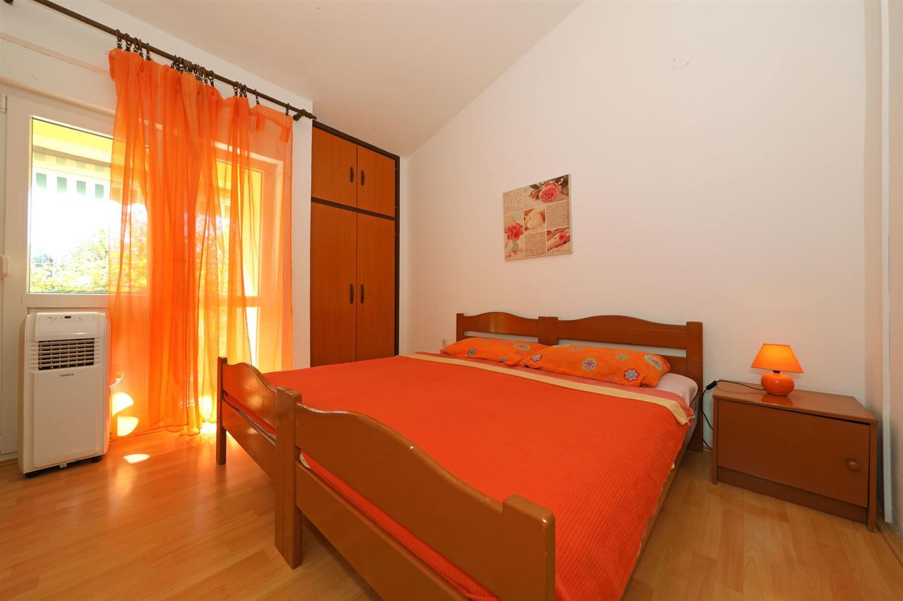 Apartments And Rooms Dragica 斯塔利格拉德-帕克利尼卡 外观 照片